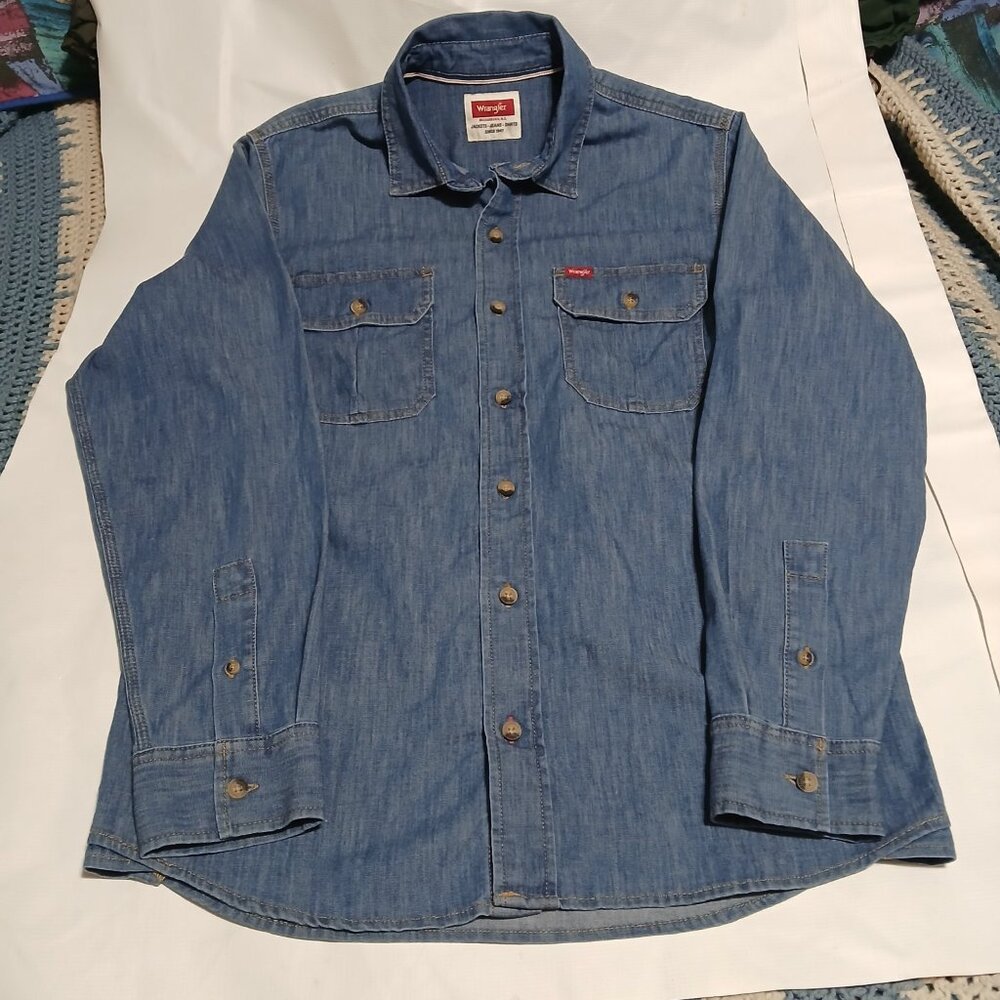 Wrangler Men’s Heritage Denim Blue Button Down Long Sleeve Shirt Small Western